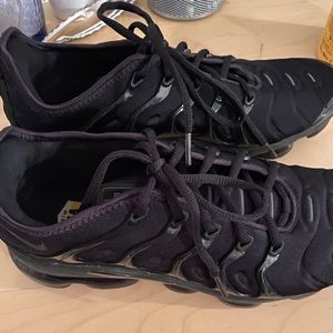 Nike Vapor Max Sneakers